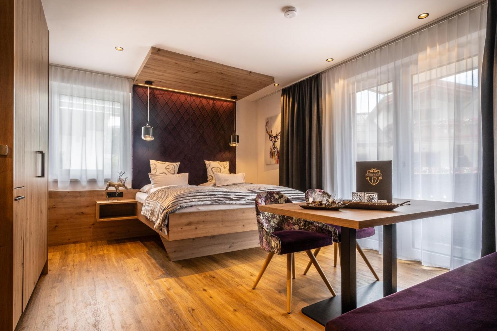 Dorfkrug Kaprun - Luxury Suites & Appartements Luaran gambar